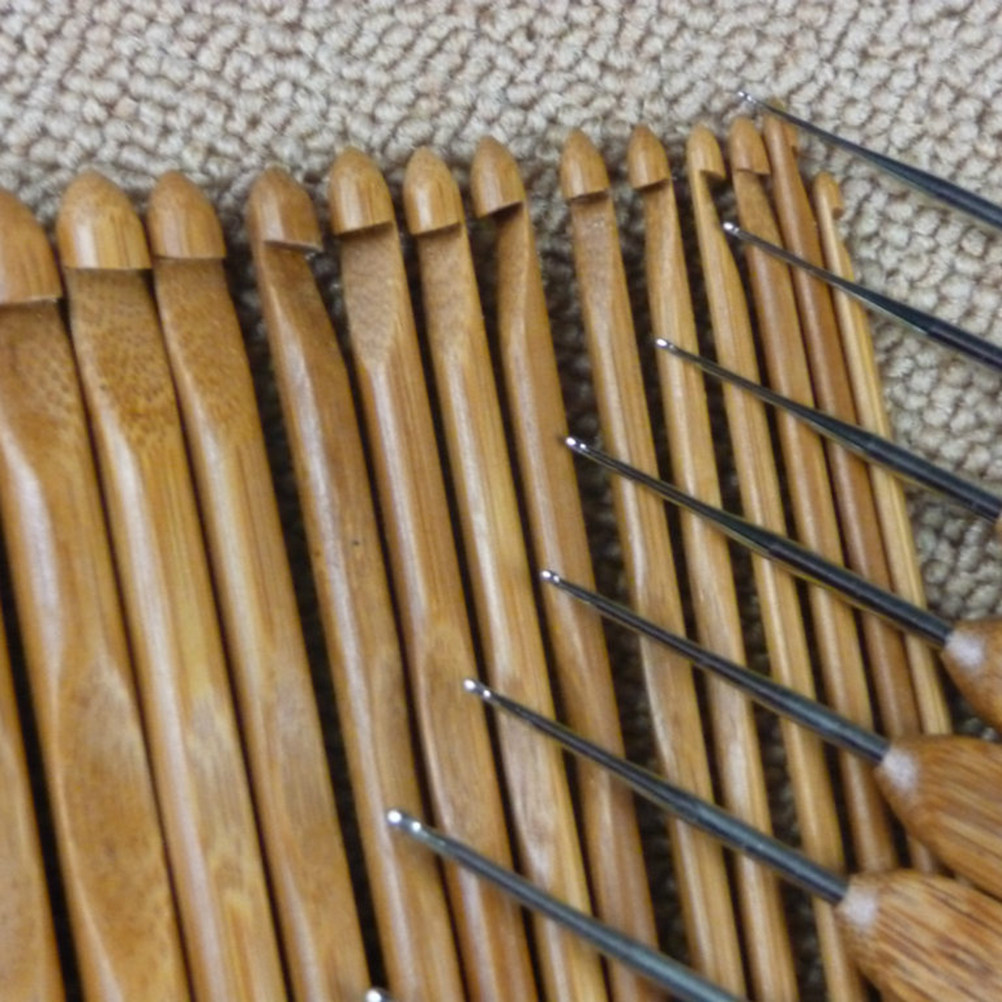 Wooden Crochet Hooks Ergonomic Handle - Conjunto de 12 Agulhas de Tricô
