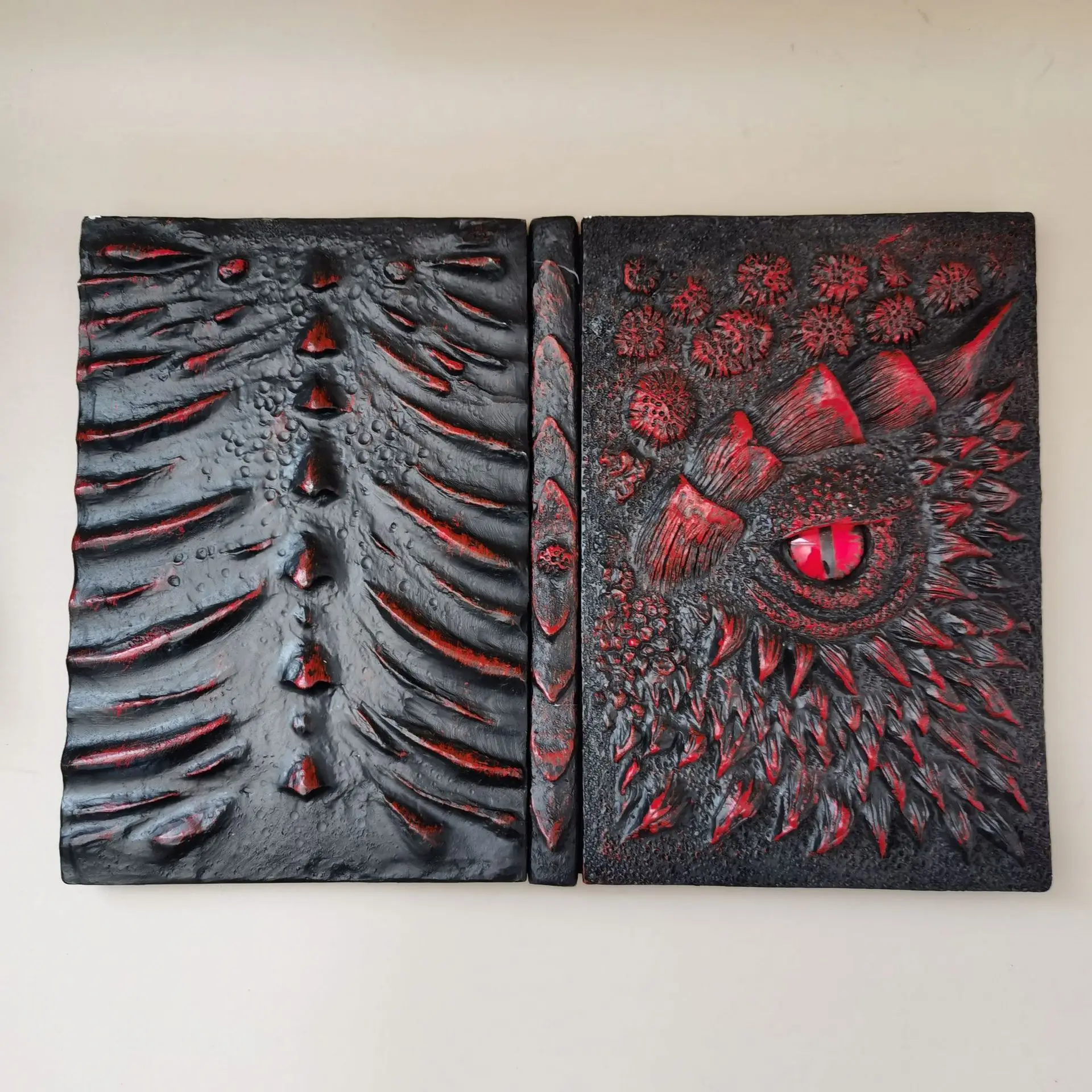 Caderno 3D em Relevo Cthulhu,  - Scrapbooking avaliação e preço