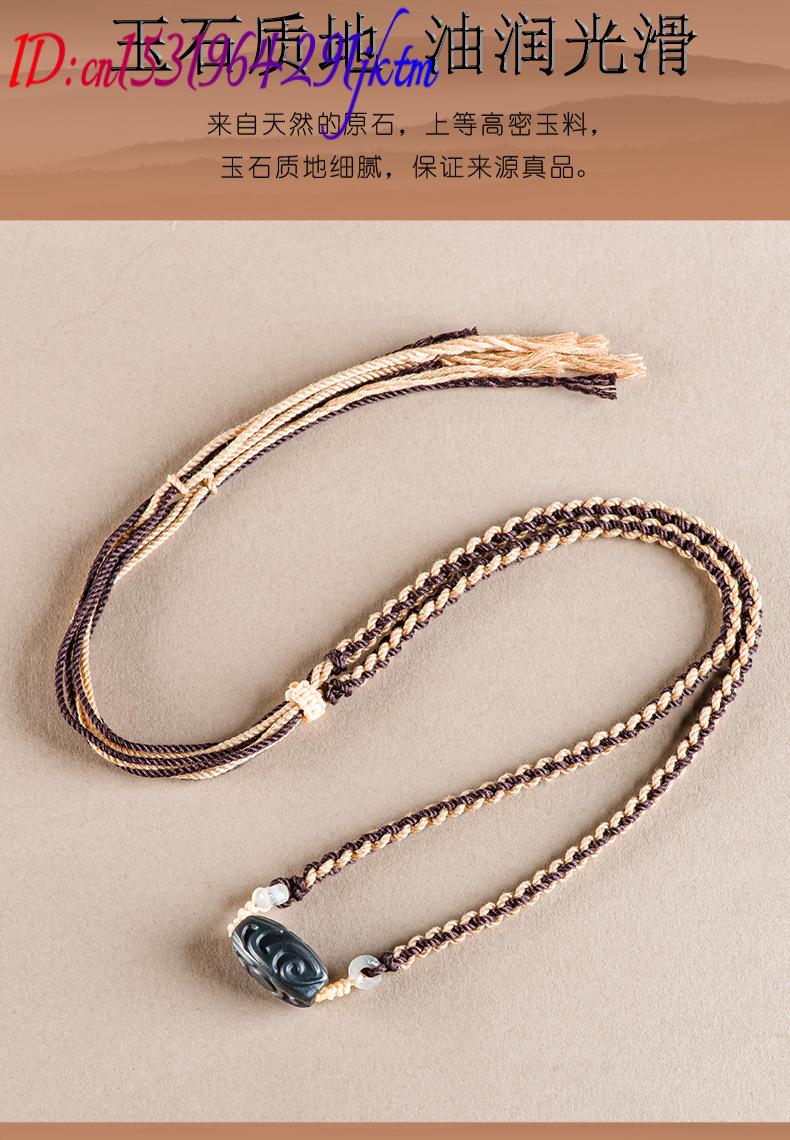 Colar com Pingente de Jade Het - Beading avaliação e preço
